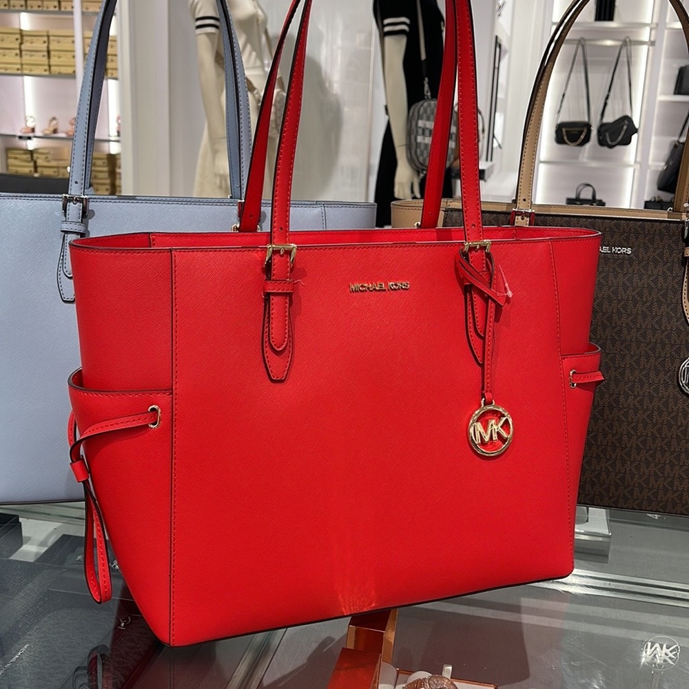 Michael Kors Gilly Large Drawstring Travel Leather Top Zip Tote 
 Dark Sangria - Picture 15 of 16